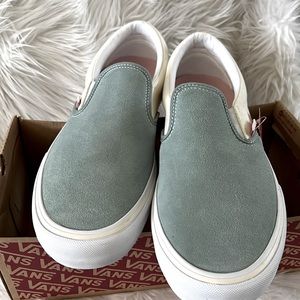 Men’s size 13  Slip on Pro (washout)